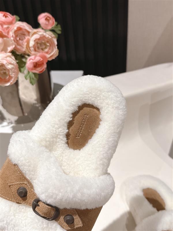 2025112818446378 230